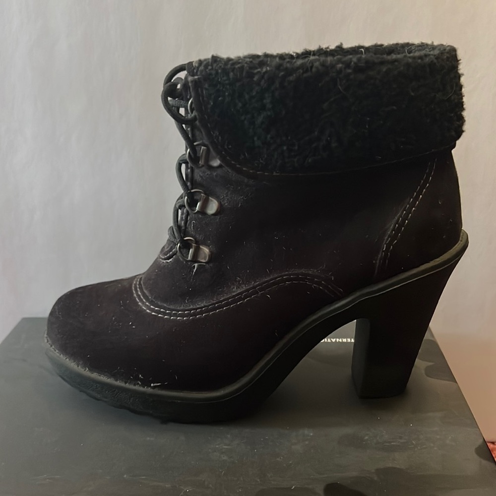 Jelly pop Lace Up Heeled Booties